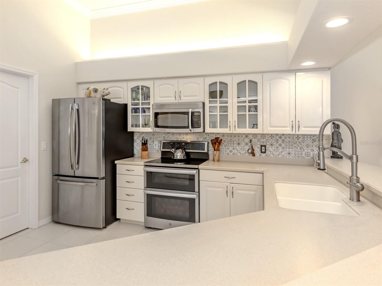 MISSION ESTATES - Residential