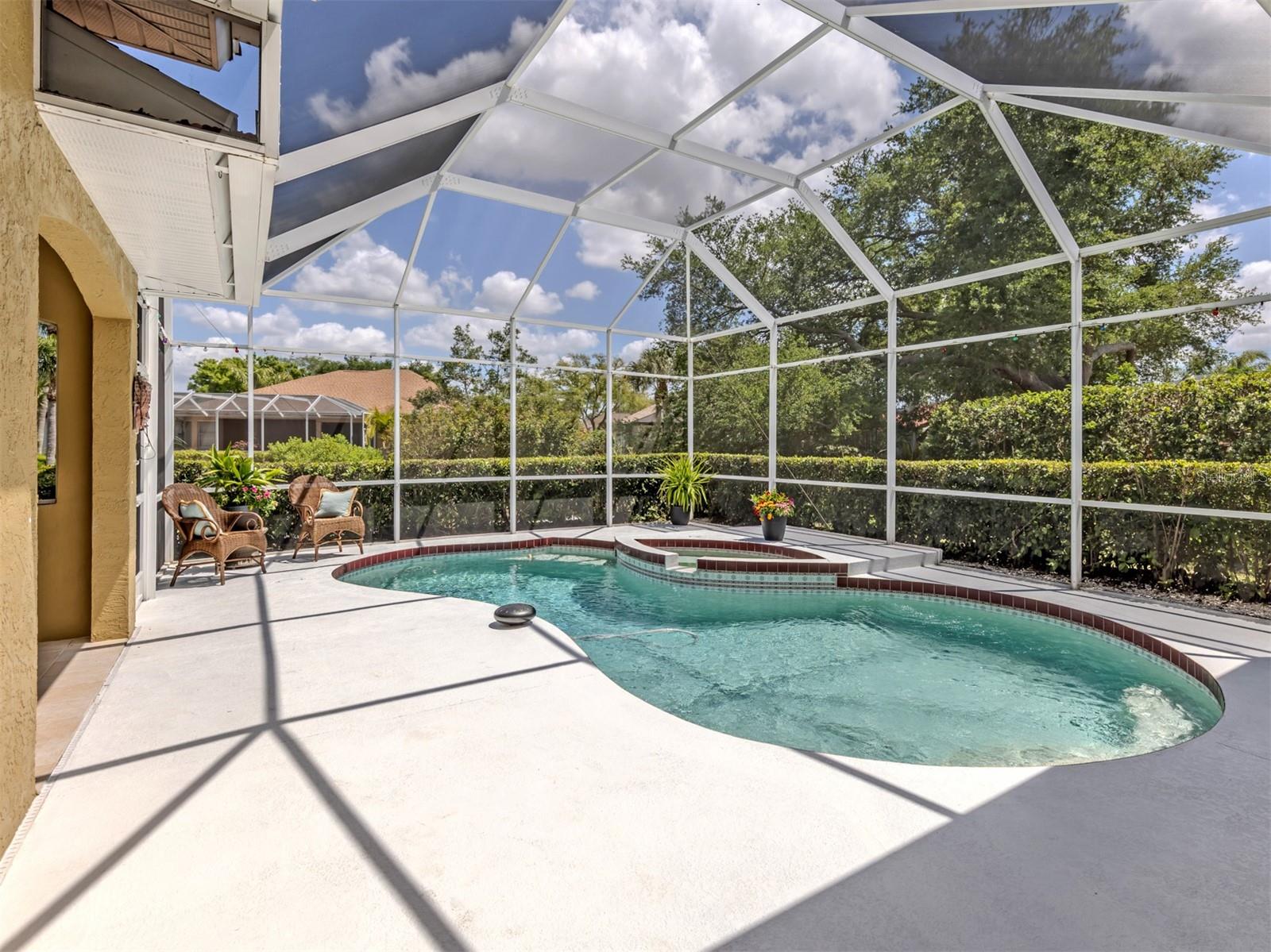 MISSION ESTATES - Residential