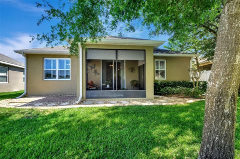 A home in DELAND