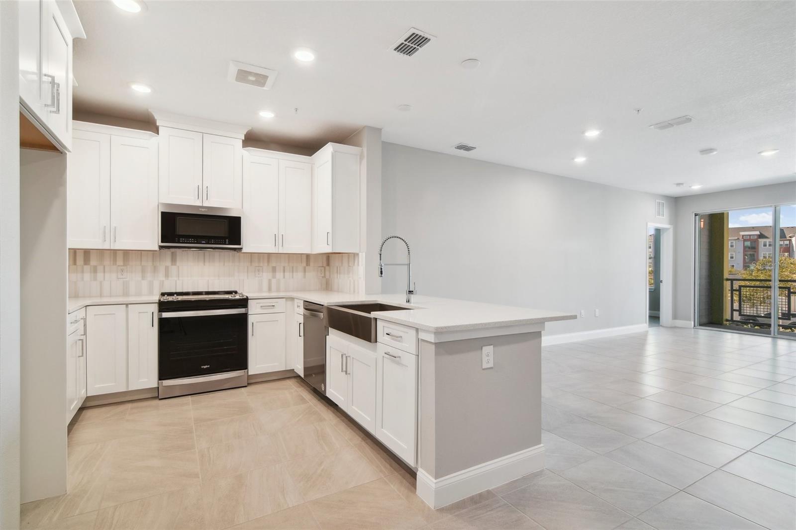 7557 LAUREATE BOULEVARD 6208