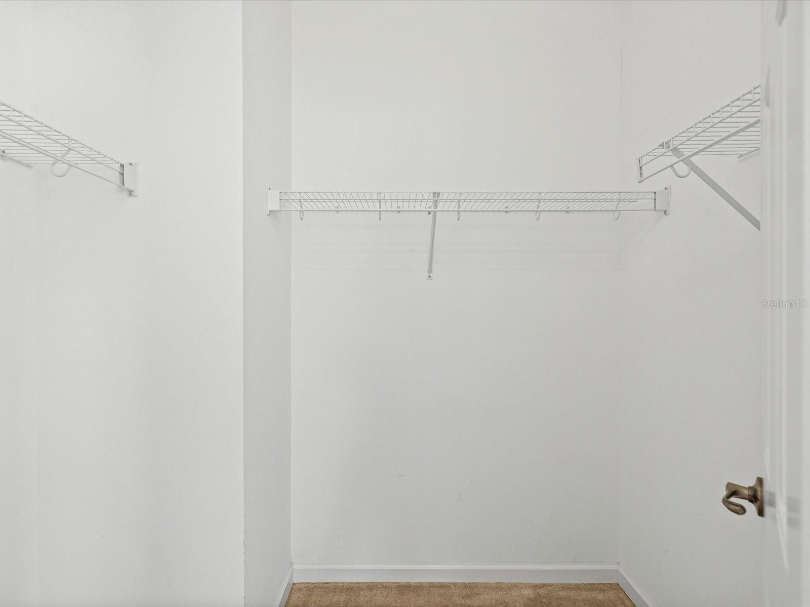 WHISPERING OAKS TWNHMS - Residential