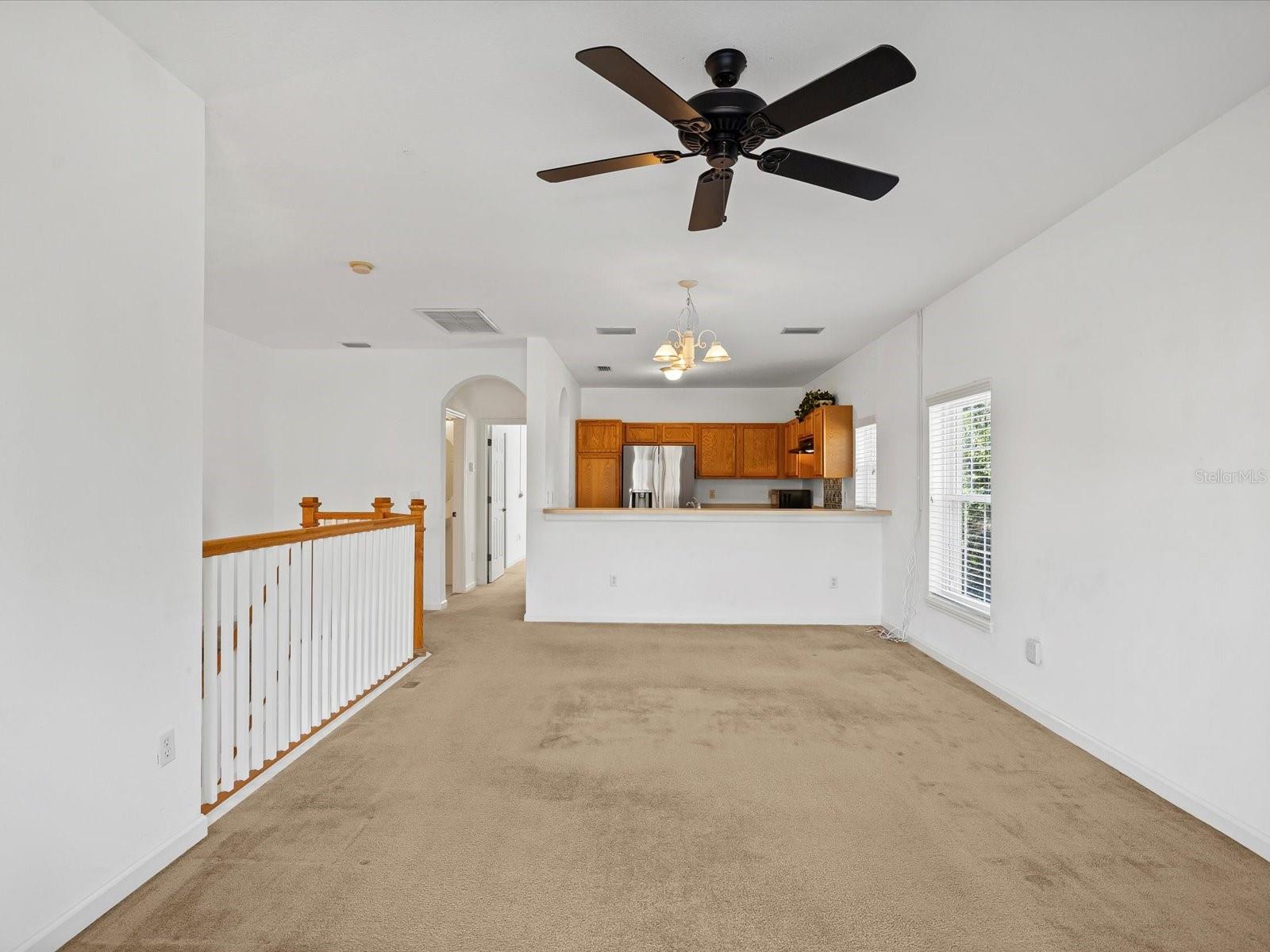 WHISPERING OAKS TWNHMS - Residential