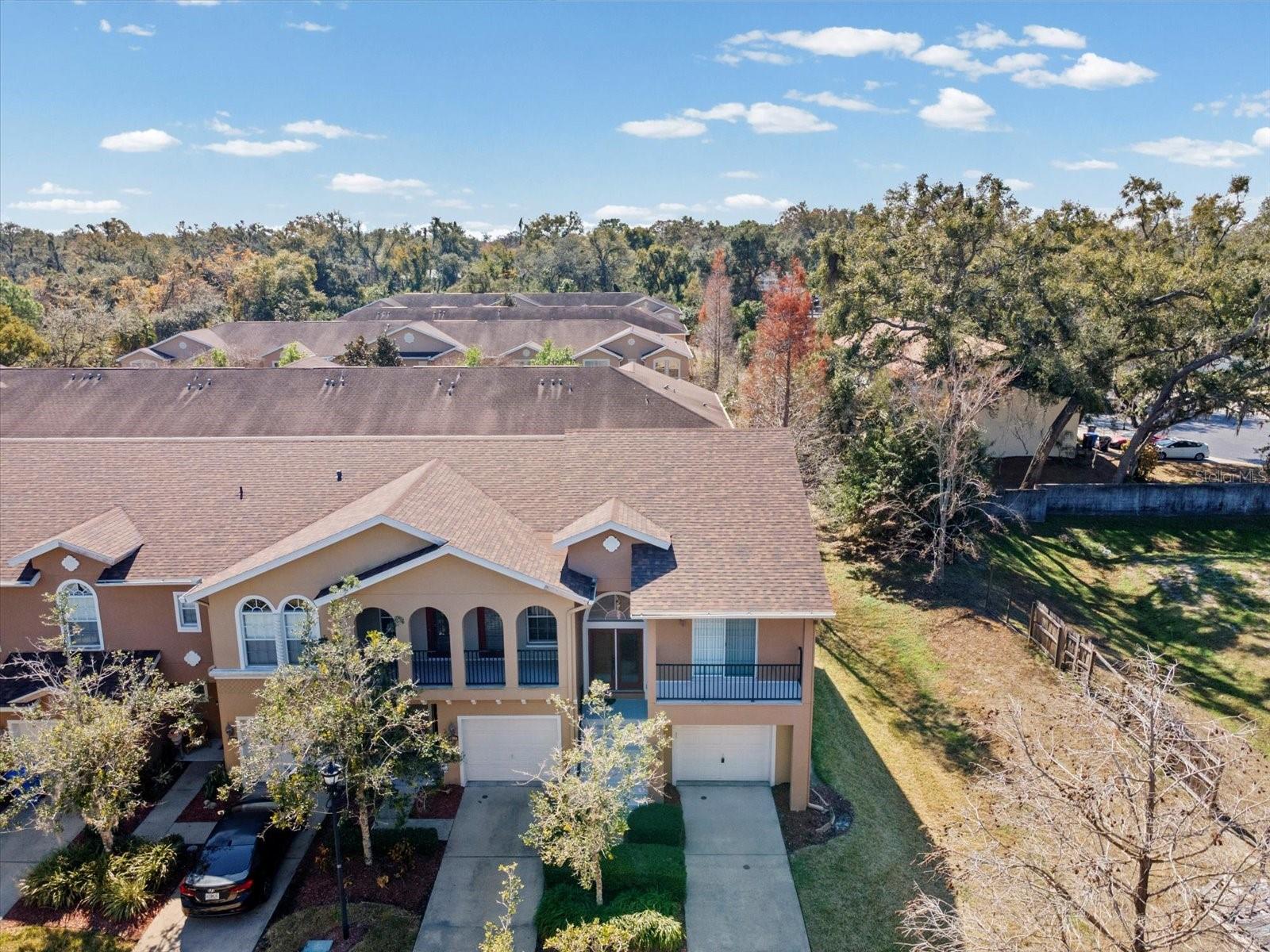 WHISPERING OAKS TWNHMS - Residential