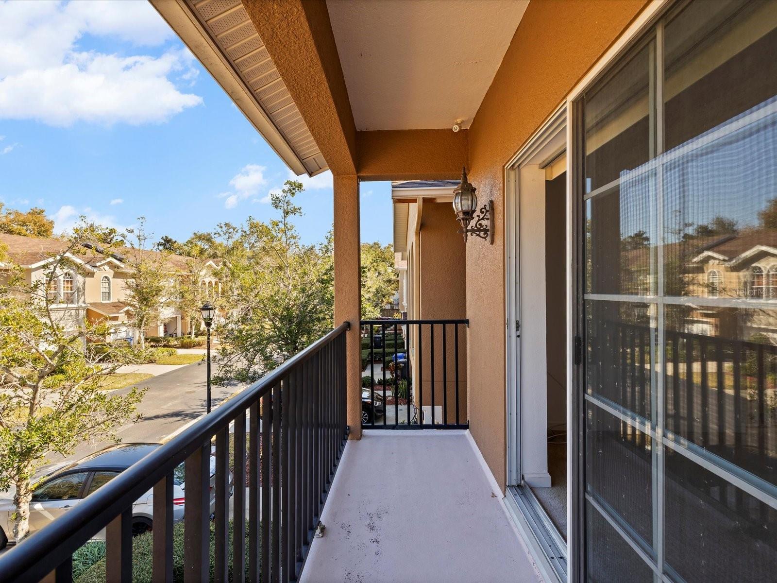 WHISPERING OAKS TWNHMS - Residential