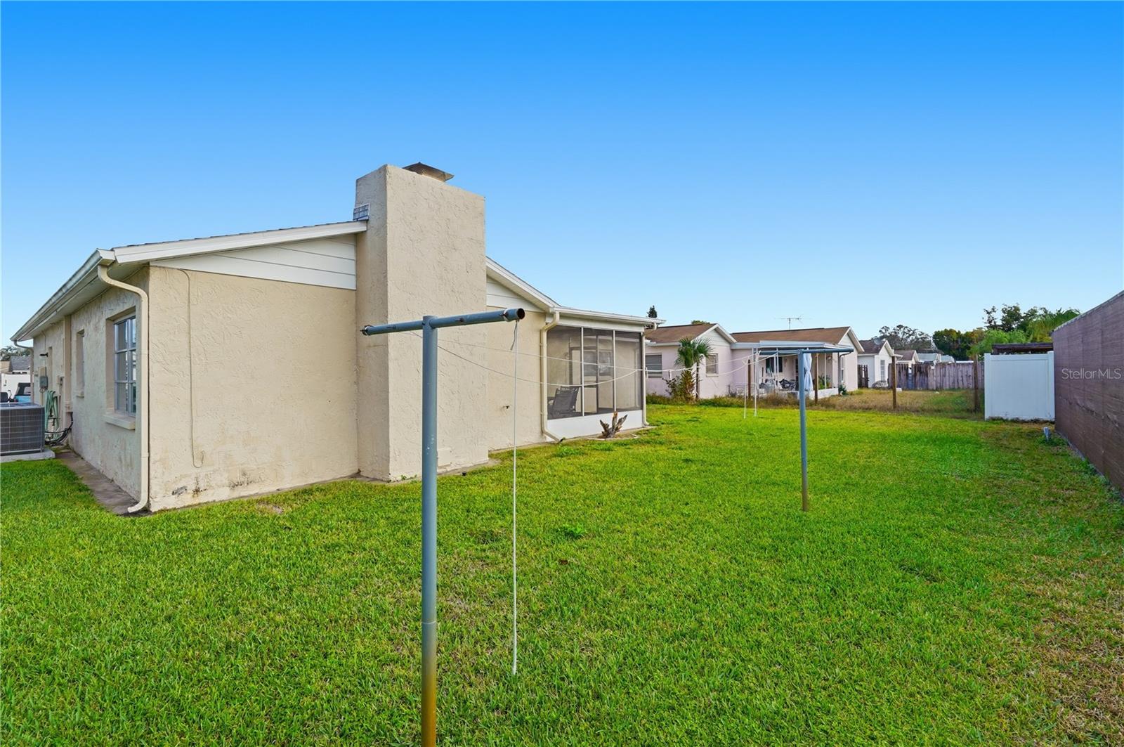 EMBASSY HILLS - Residential