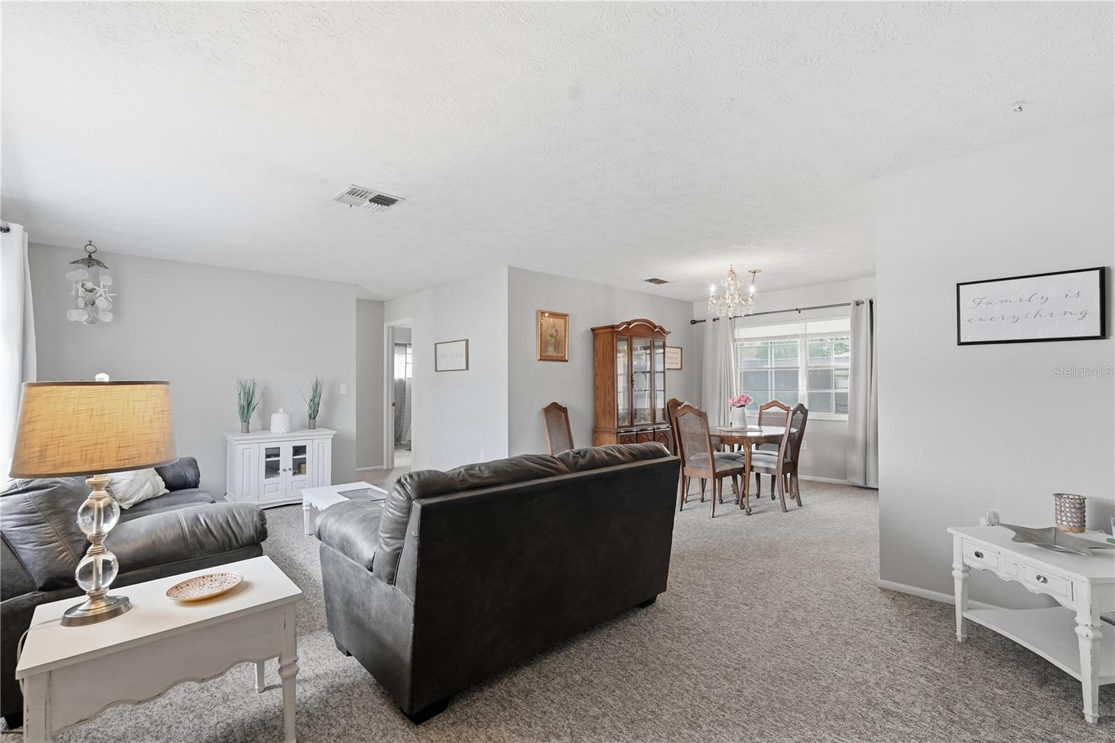 EMBASSY HILLS - Residential