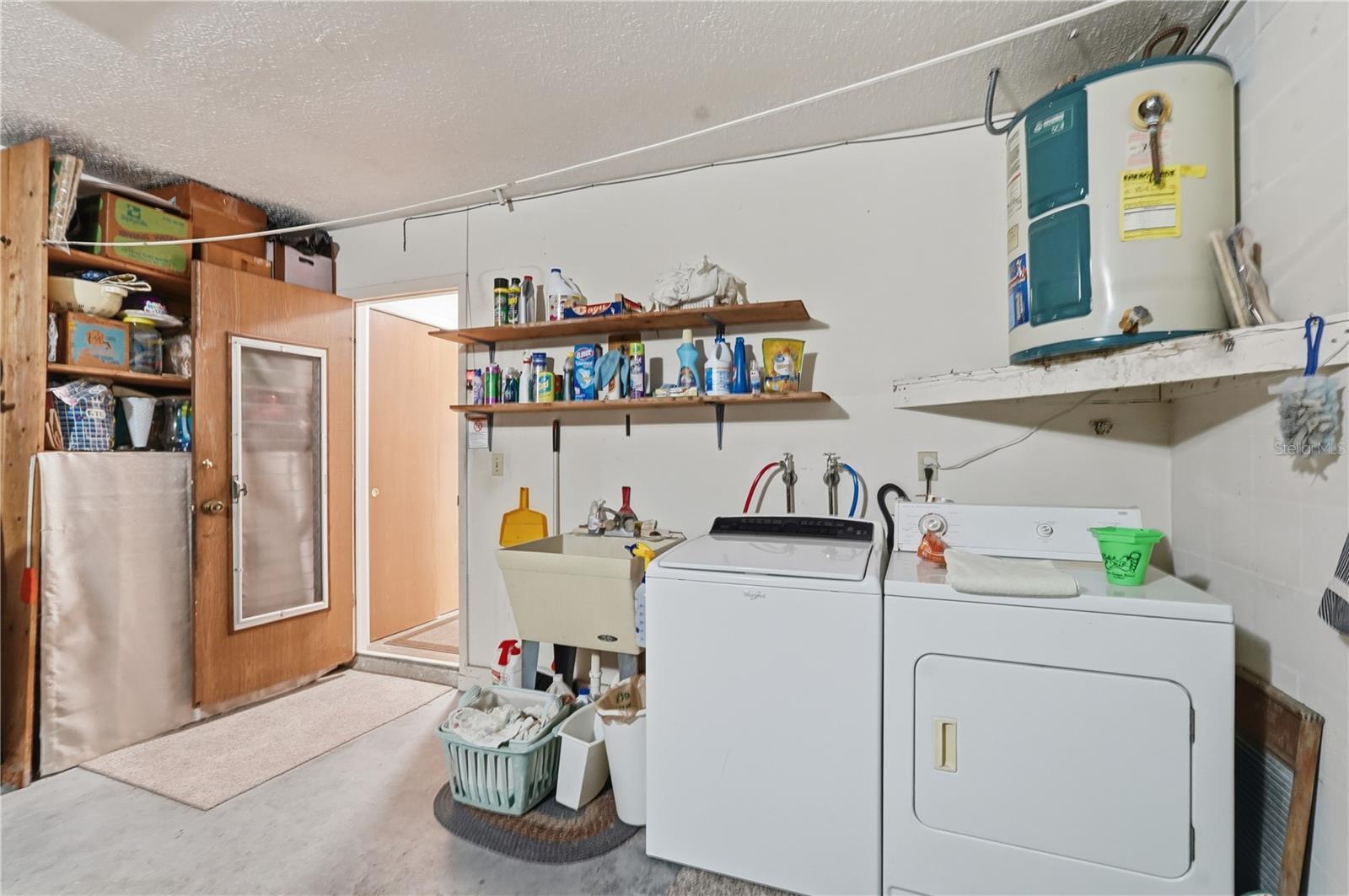 EMBASSY HILLS - Residential