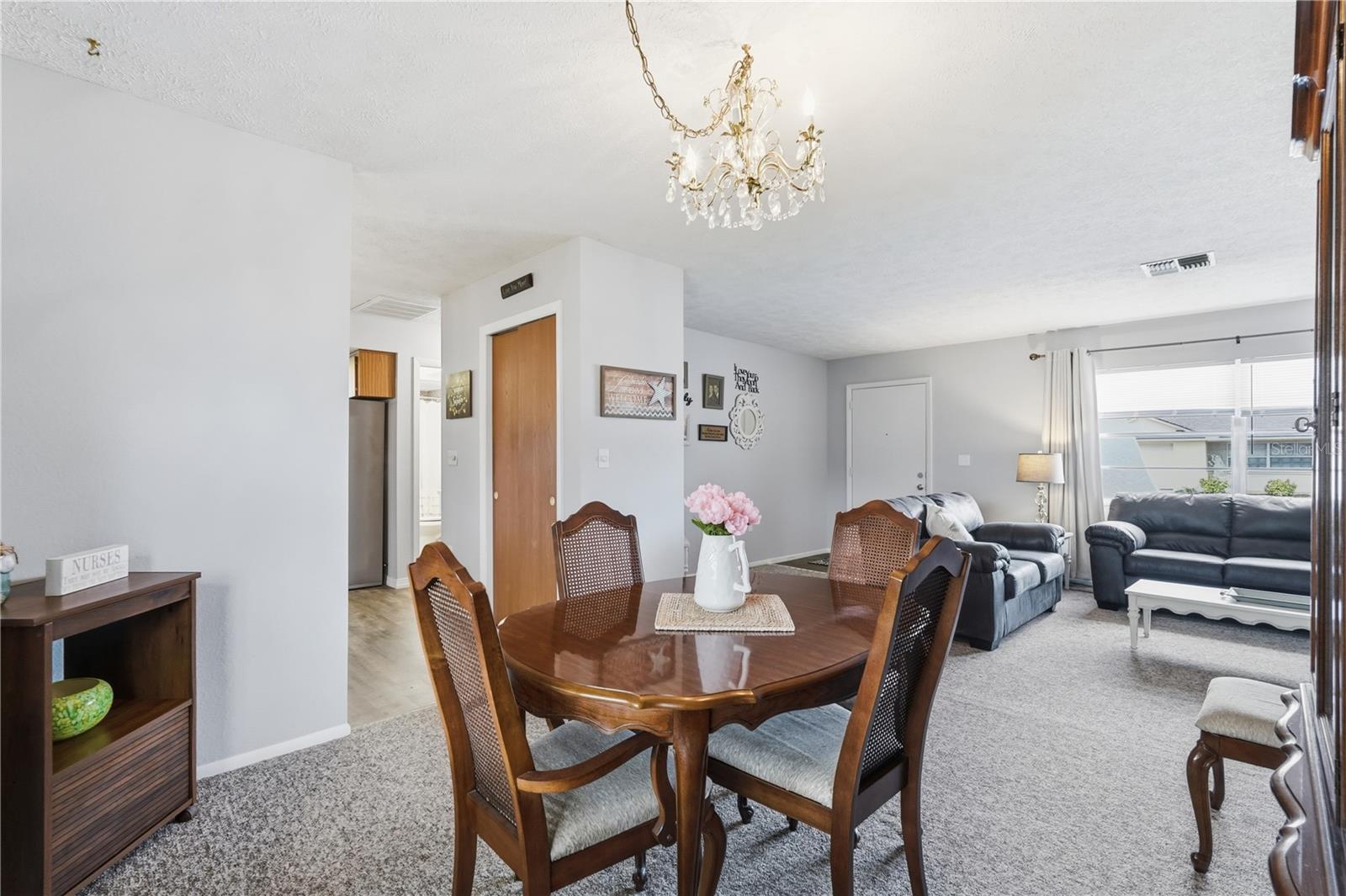 EMBASSY HILLS - Residential