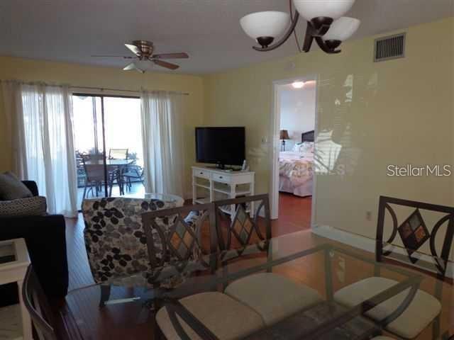 WILLOW LINKS - Residential Lease