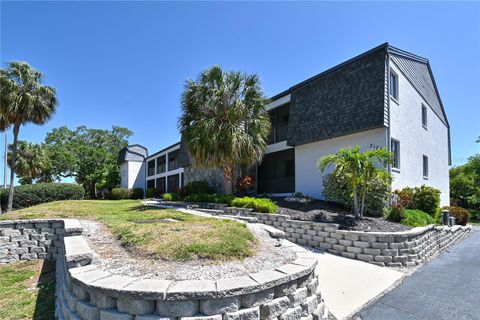 Photo of 2124 Tamiami Trail N #103, Sarasota, FL 34234 (MLS # A4657694)