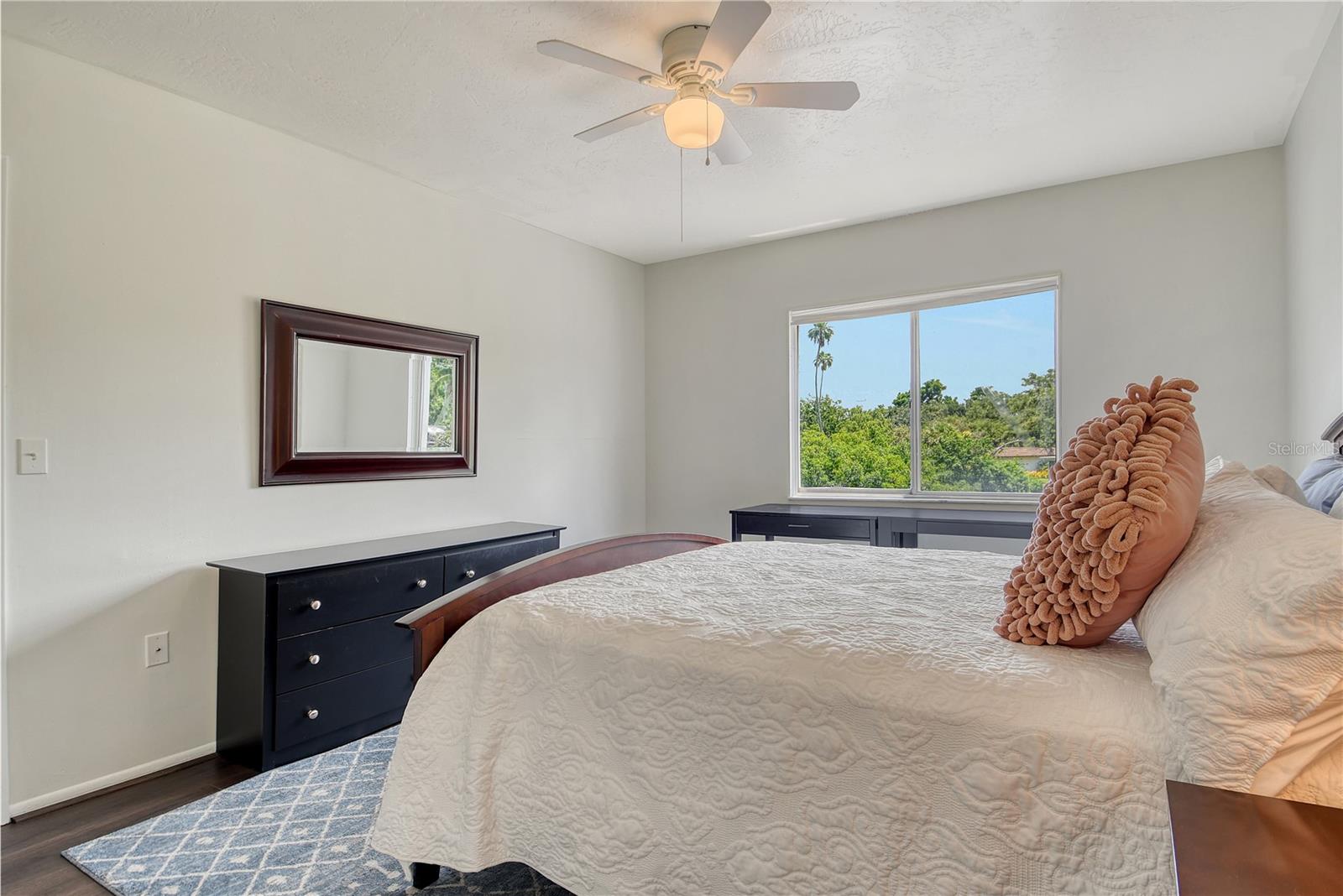 2124 TAMIAMI TRAIL N 103
