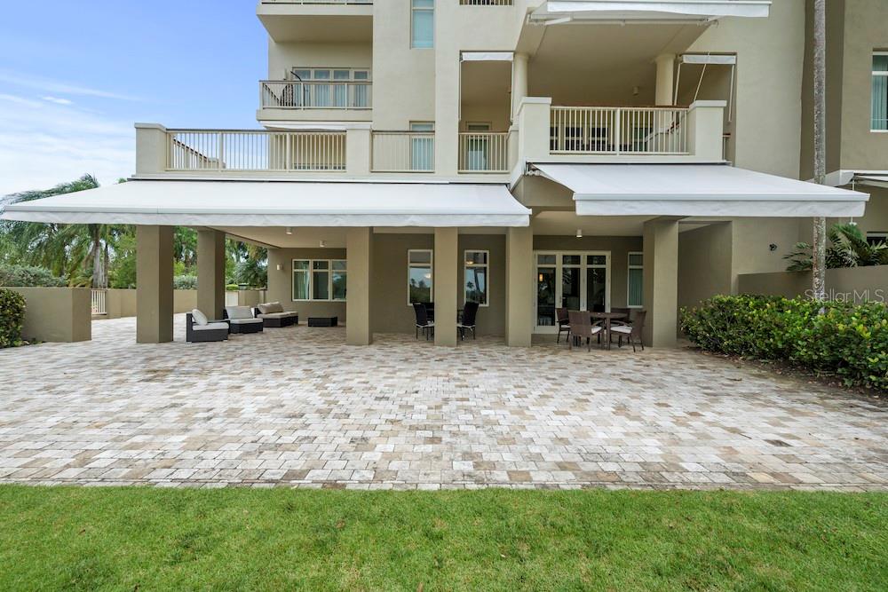 PLANTATION VILLAGE II - Residential Lease