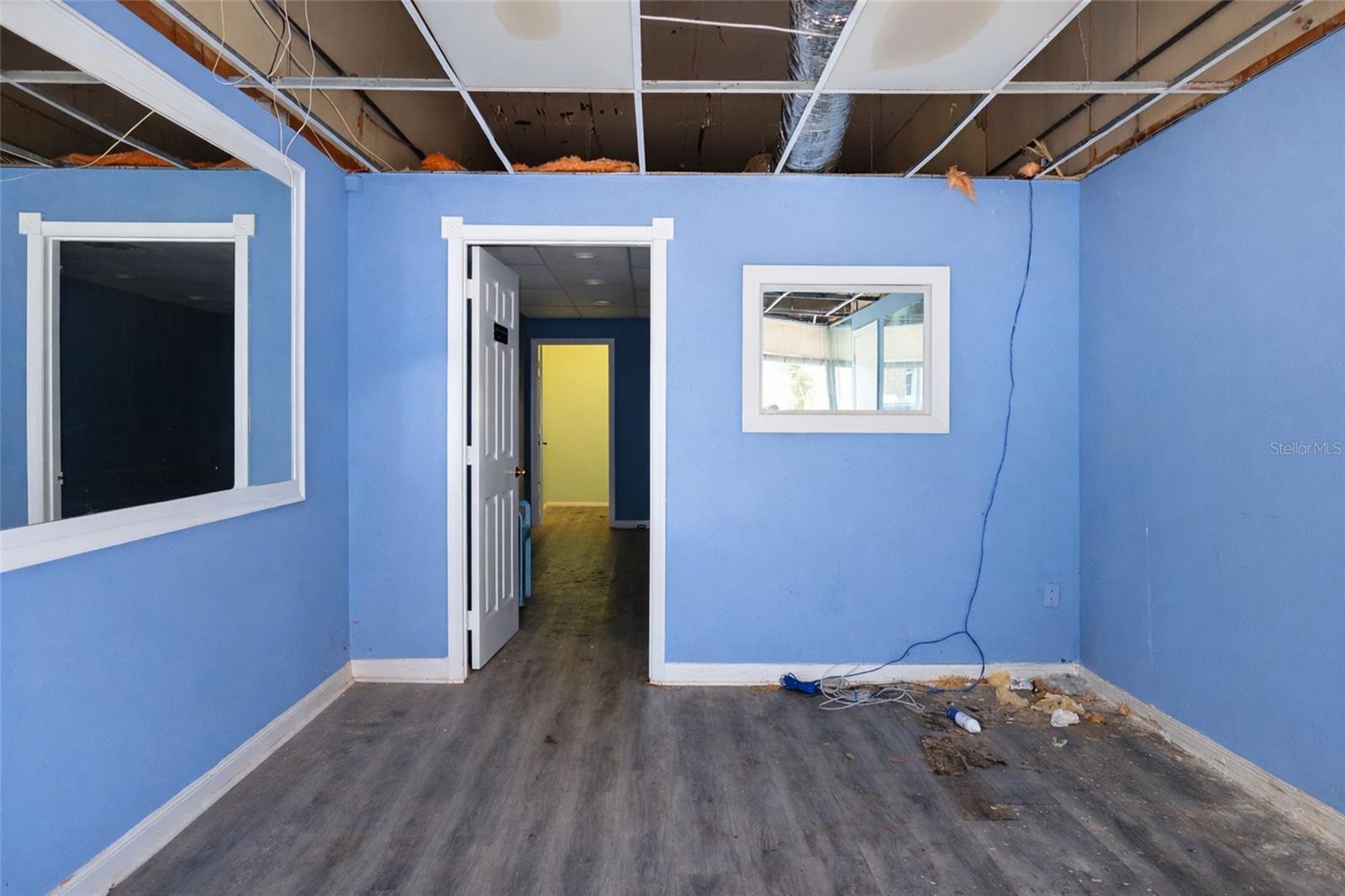 PELOTS ADD - Commercial Sale