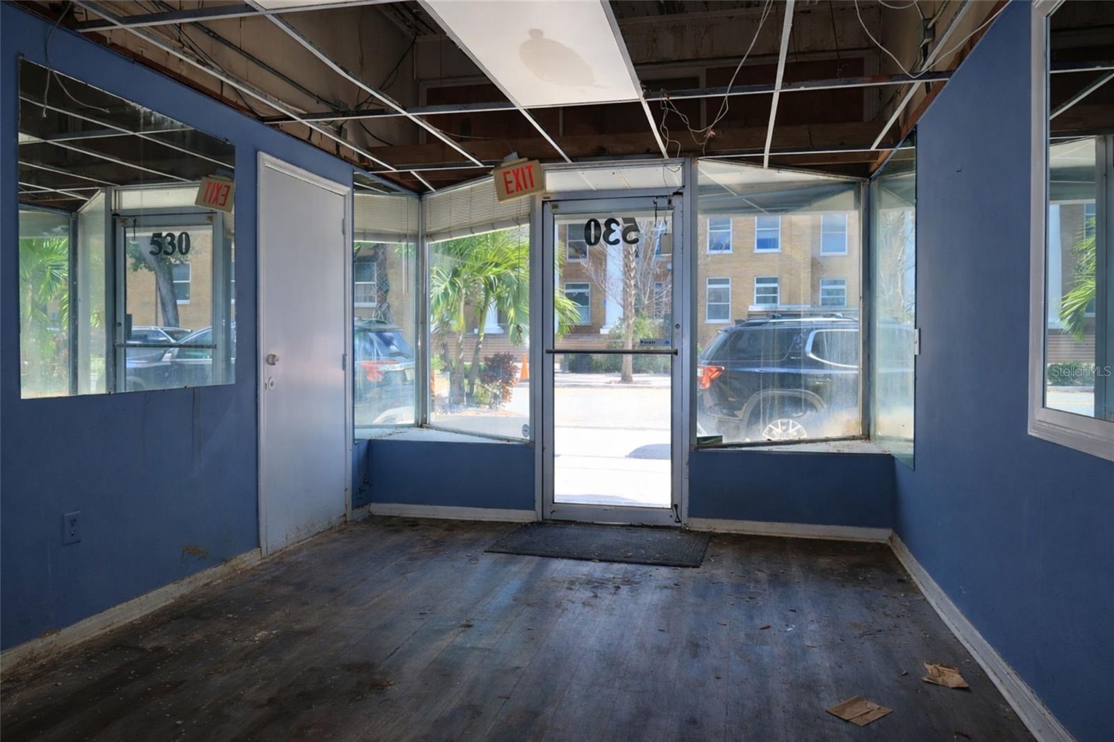 PELOTS ADD - Commercial Sale