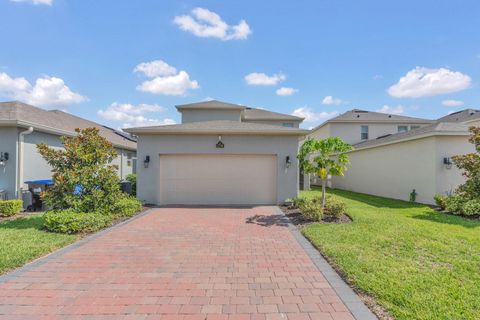 A home in WINTER GARDEN