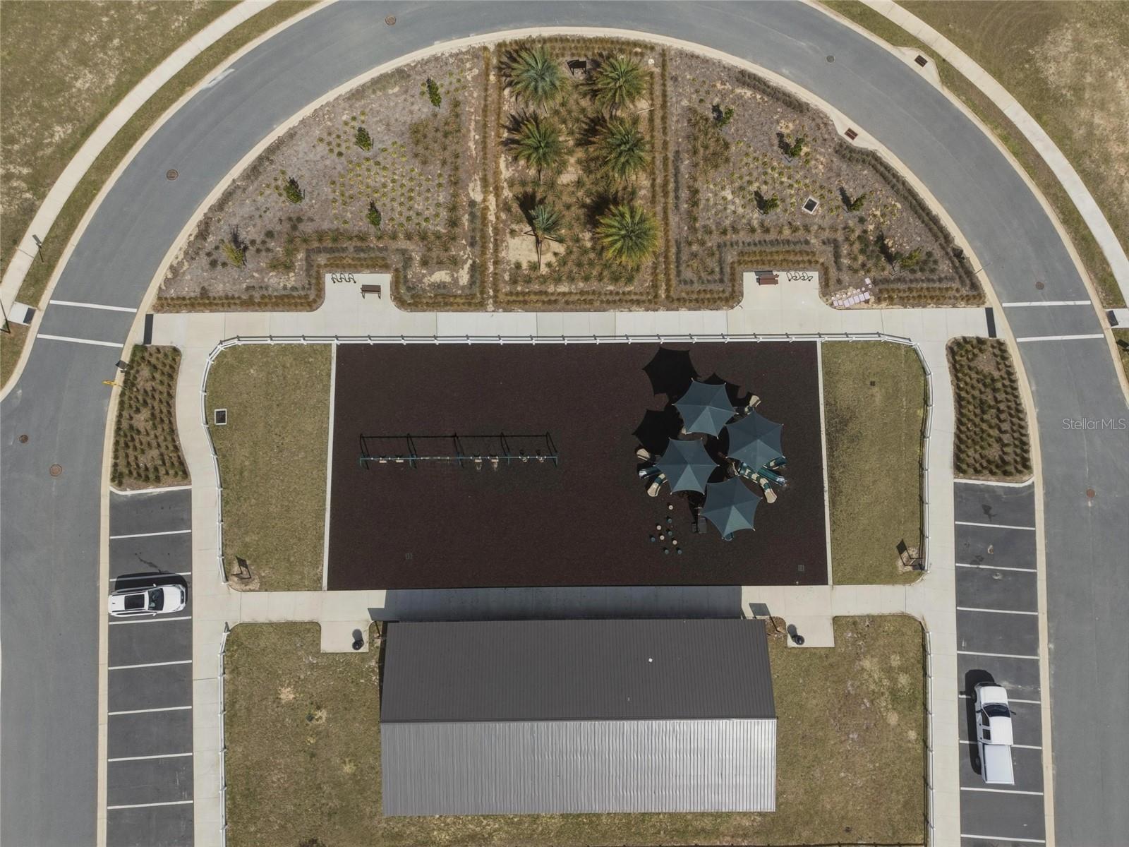 CALESA TOWNSHIP ROAN HILLS PH - Residential