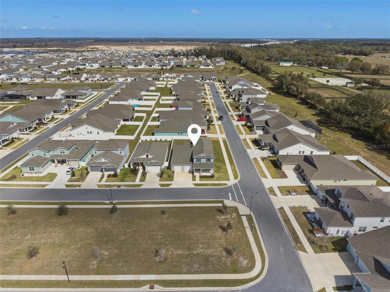 CALESA TOWNSHIP ROAN HILLS PH - Residential