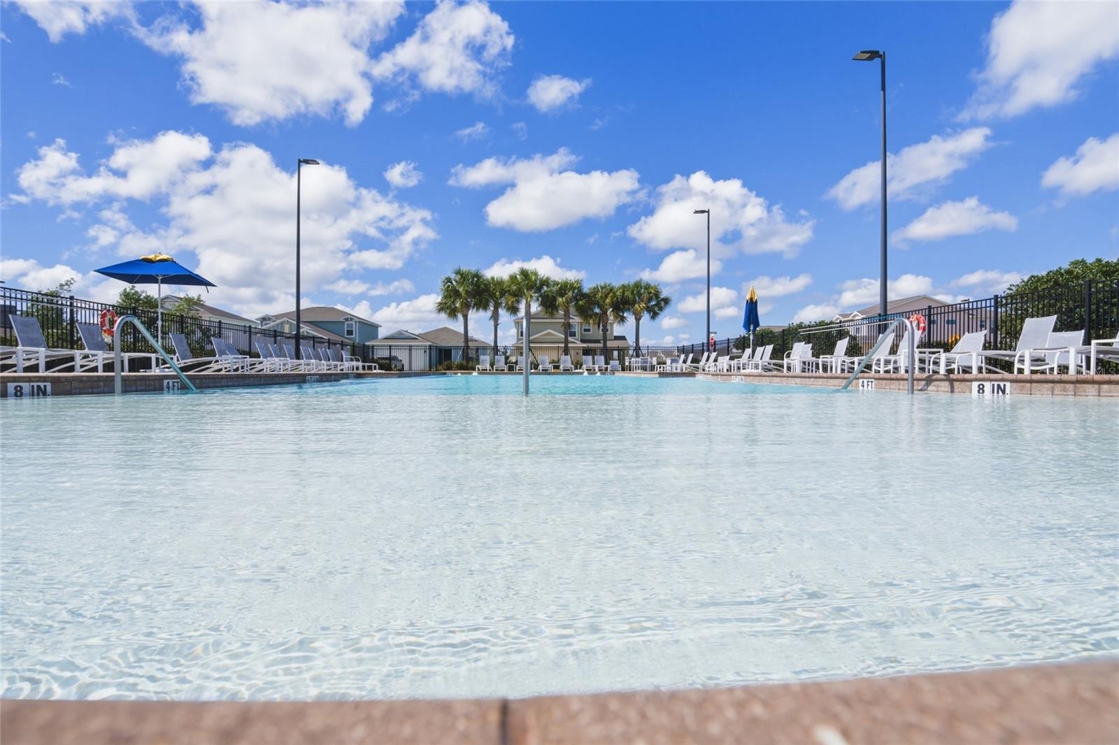 CALESA TOWNSHIP ROAN HILLS PH - Residential