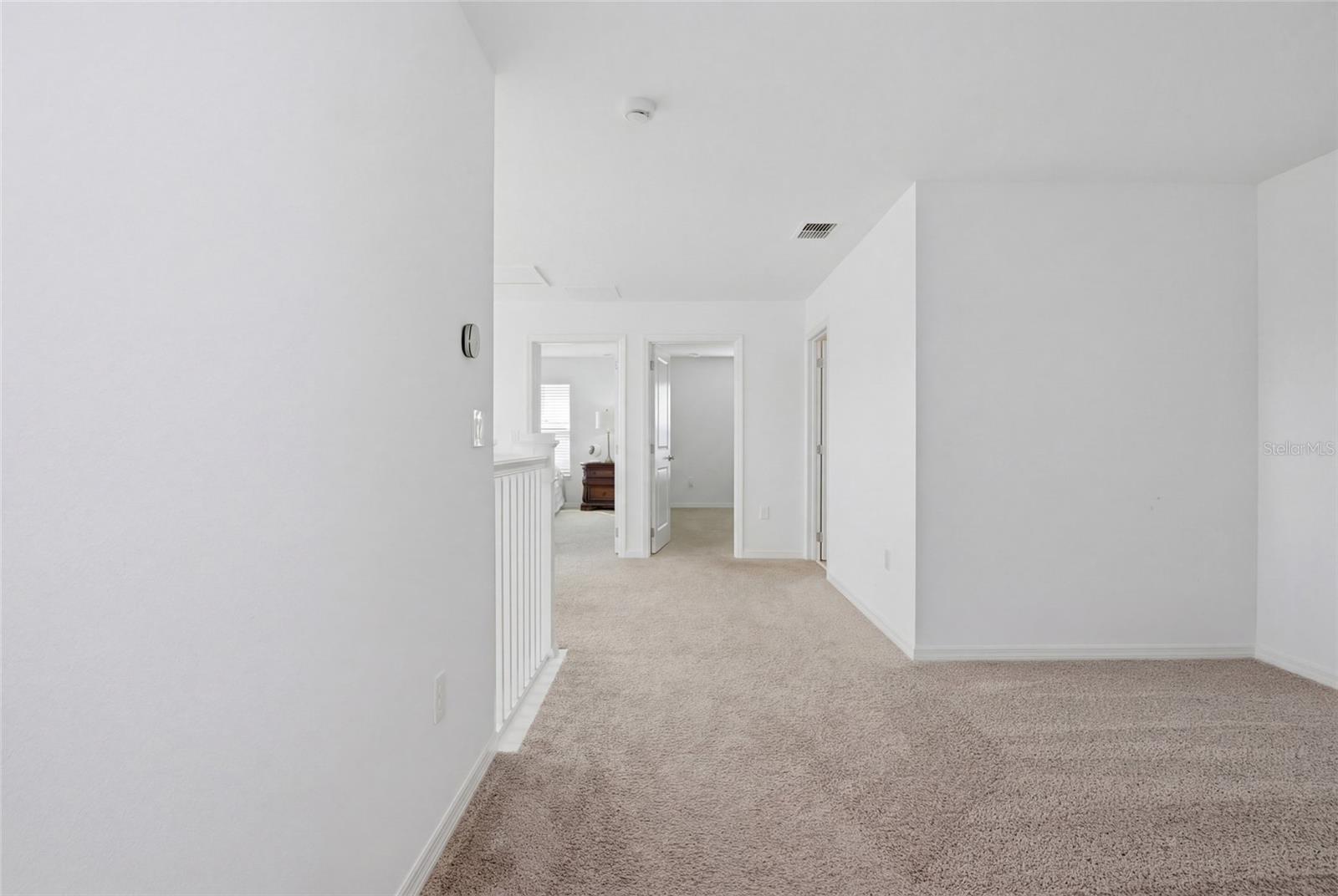 CALESA TOWNSHIP ROAN HILLS PH - Residential