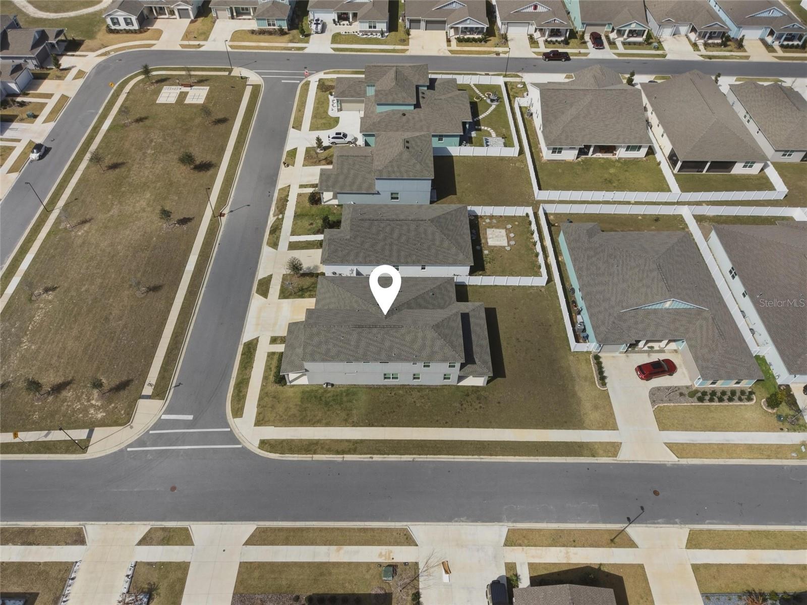 CALESA TOWNSHIP ROAN HILLS PH - Residential