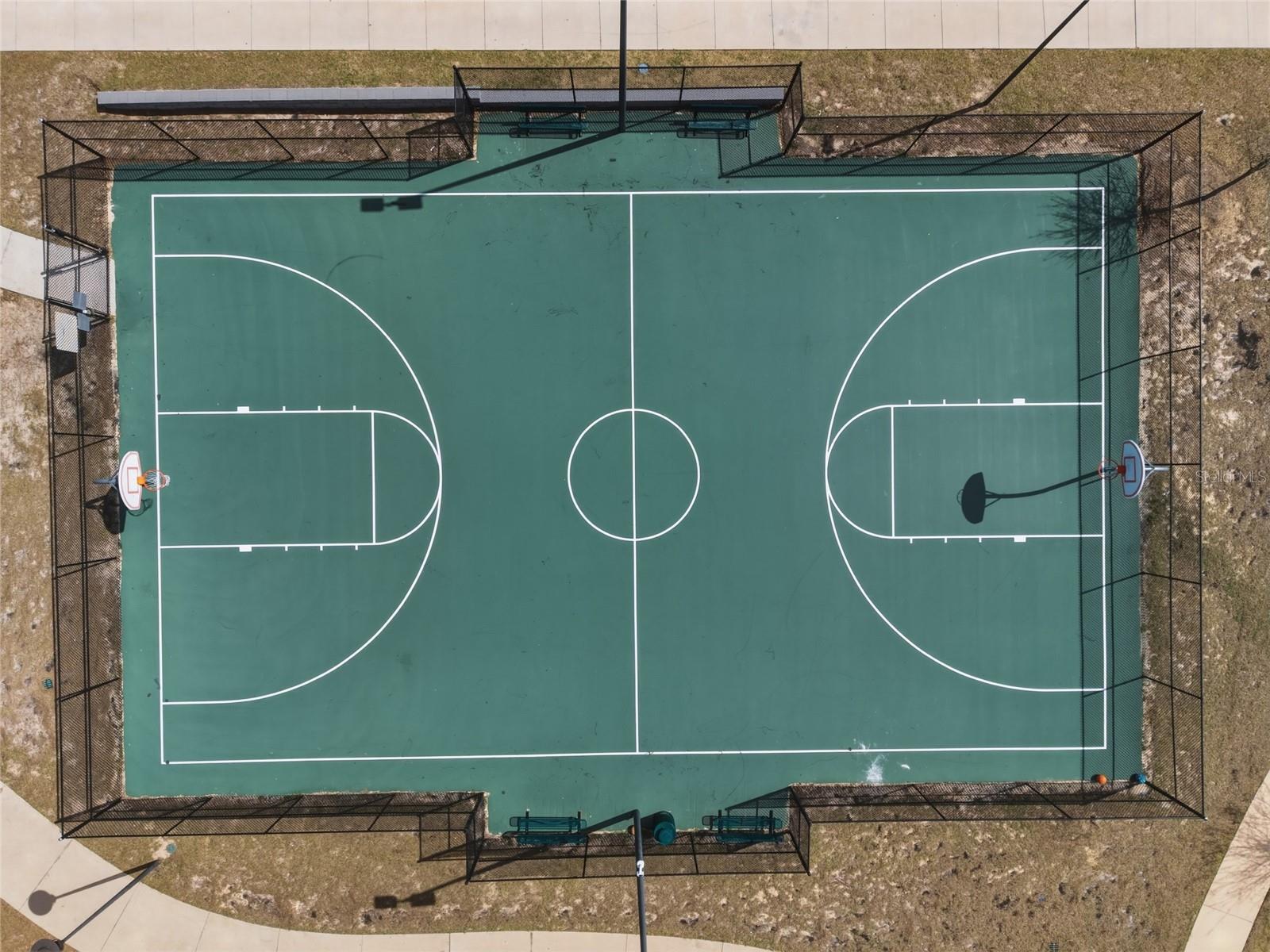 CALESA TOWNSHIP ROAN HILLS PH - Residential