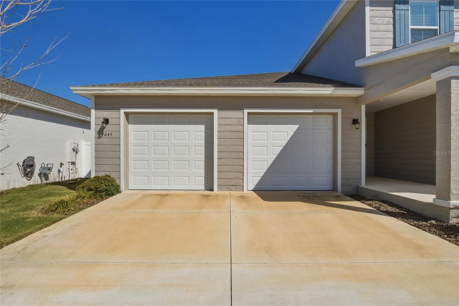 CALESA TOWNSHIP ROAN HILLS PH - Residential