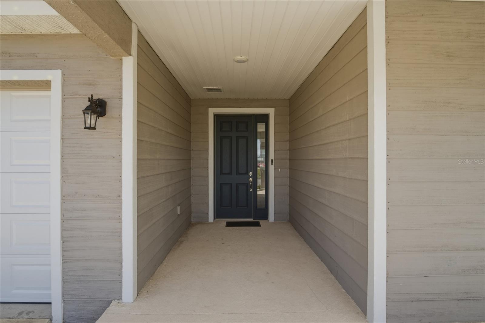 CALESA TOWNSHIP ROAN HILLS PH - Residential