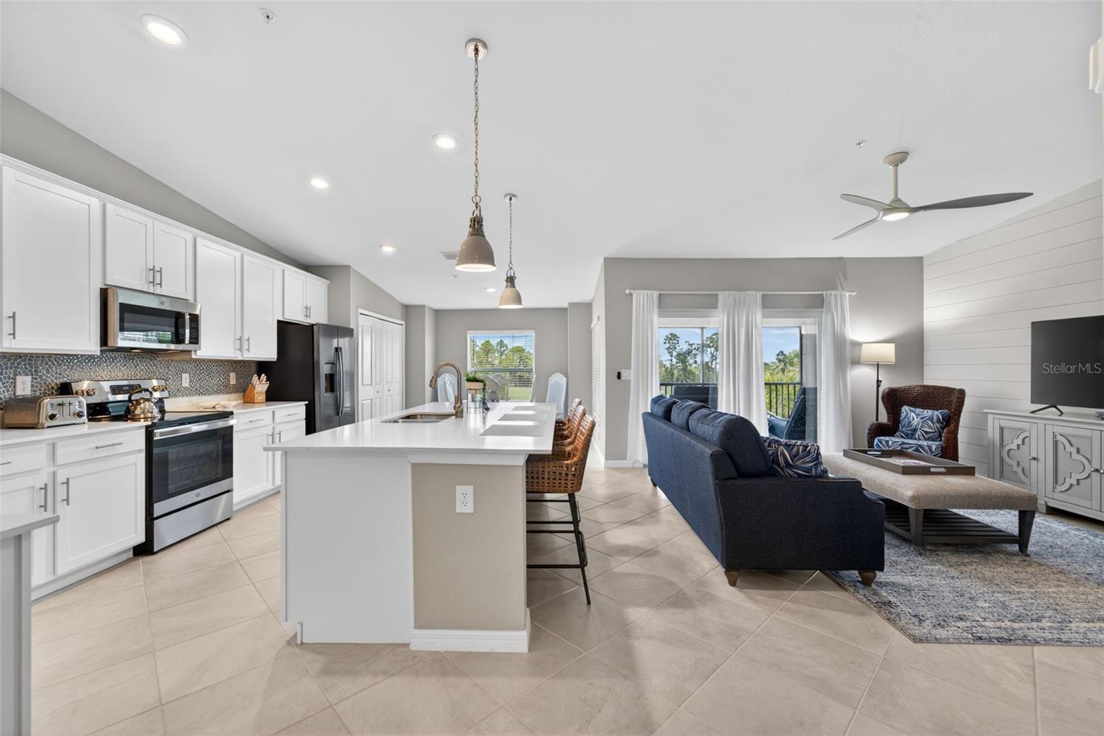 WELLEN PARK GOLF AND COUNTY CLUB - Residential