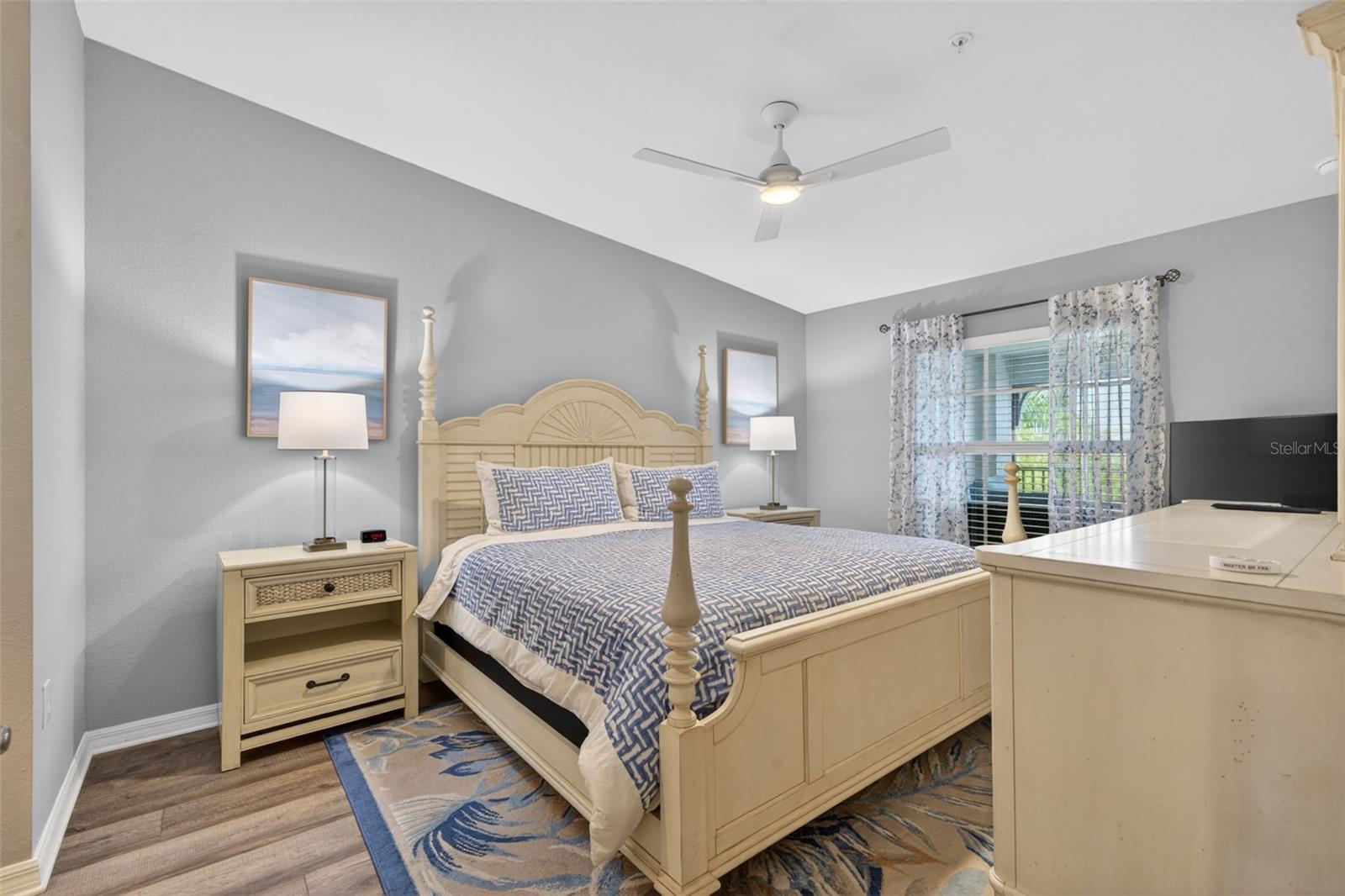 WELLEN PARK GOLF AND COUNTY CLUB - Residential