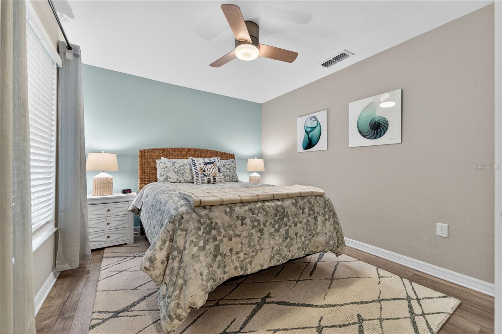 WELLEN PARK GOLF AND COUNTY CLUB - Residential