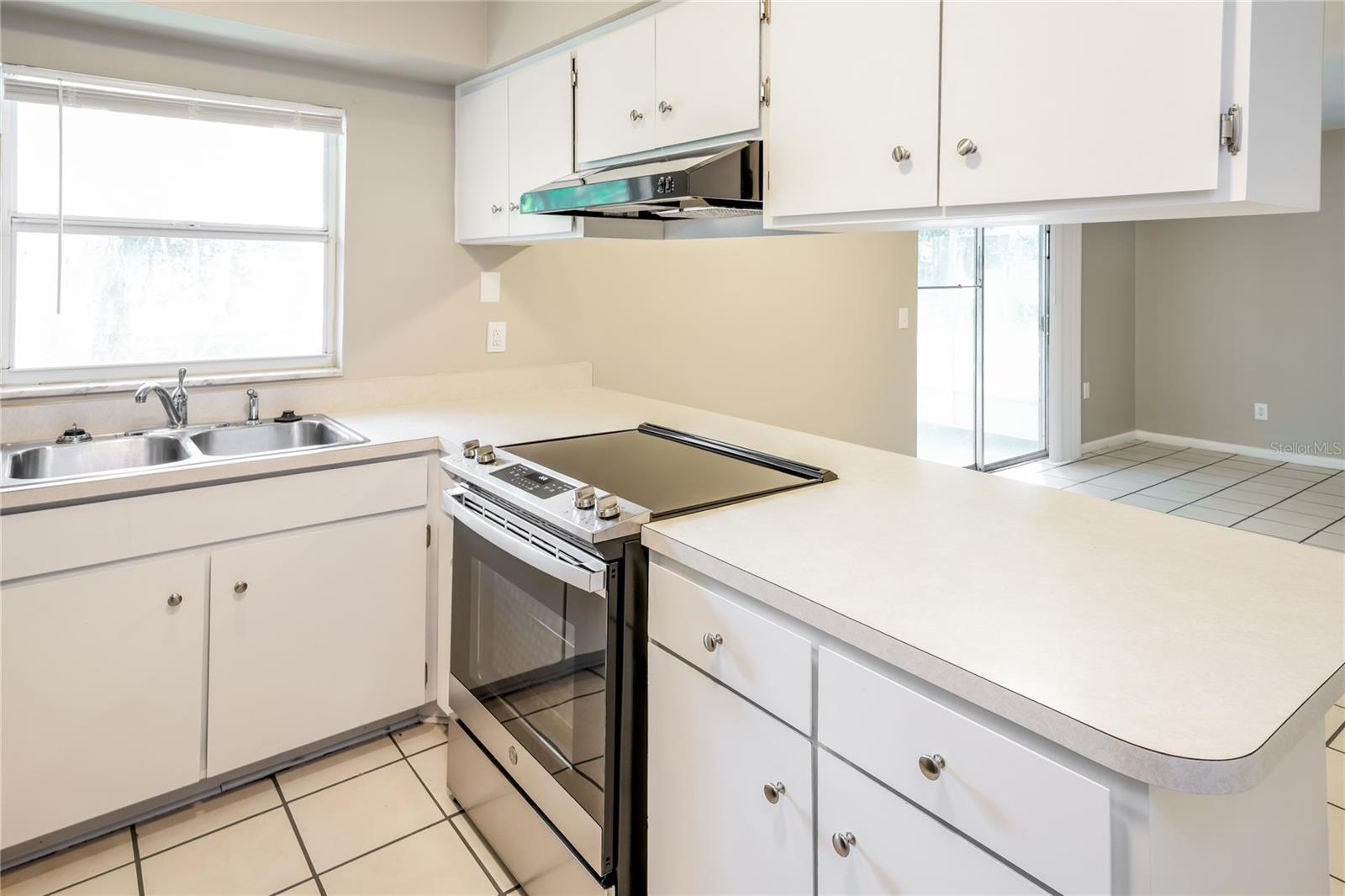 EVERINA HOMES 5TH ADD - Residential Lease