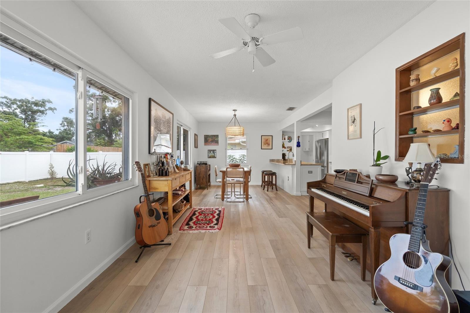 SARASOTA SPGS - Residential