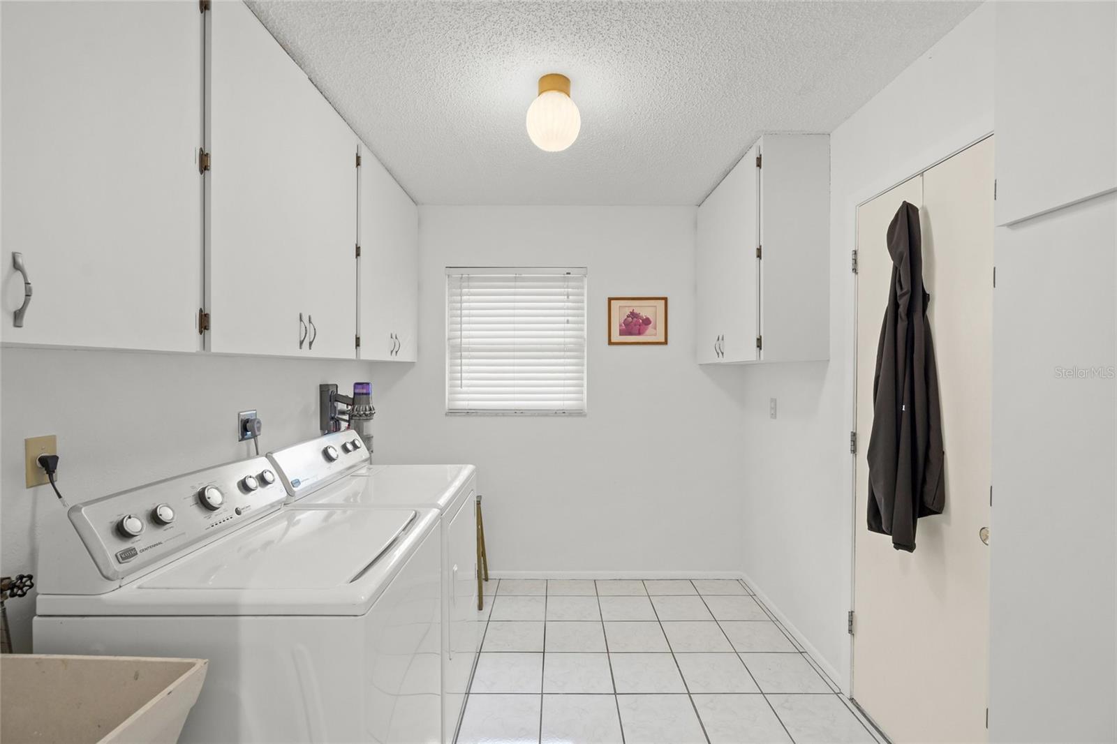 SARASOTA SPGS - Residential