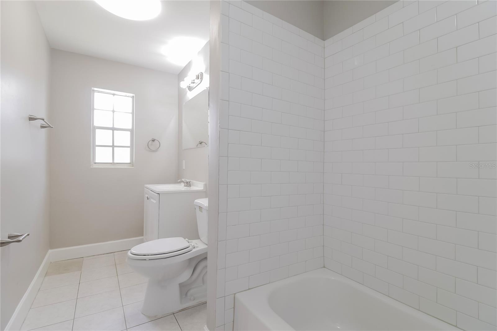 PINAR 1ST ADD - Residential Lease