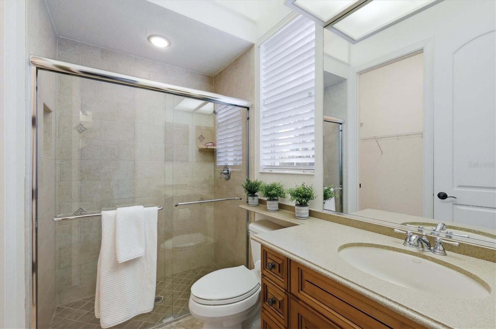 LAKEWOOD RANCH COUNTRY CLUB VILLAGE FF - Residential