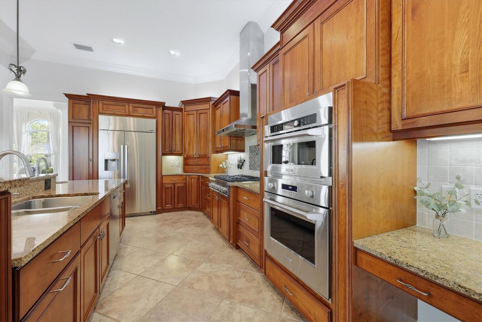 LAKEWOOD RANCH COUNTRY CLUB VILLAGE FF - Residential