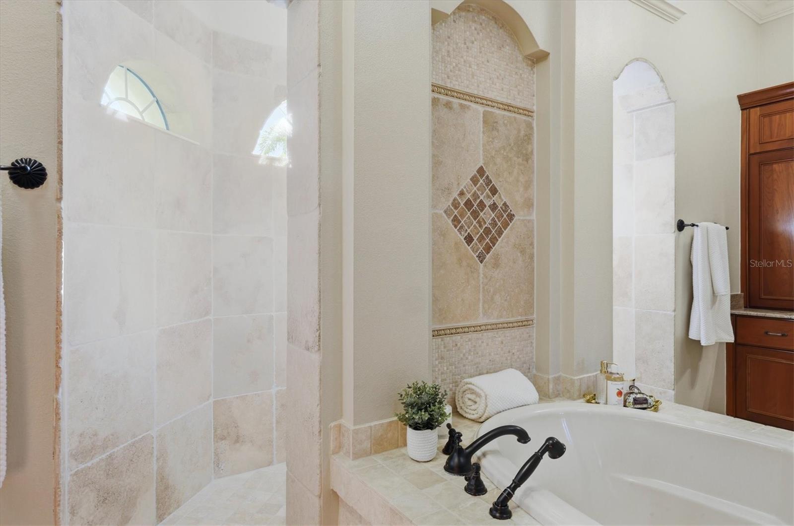 LAKEWOOD RANCH COUNTRY CLUB VILLAGE FF - Residential