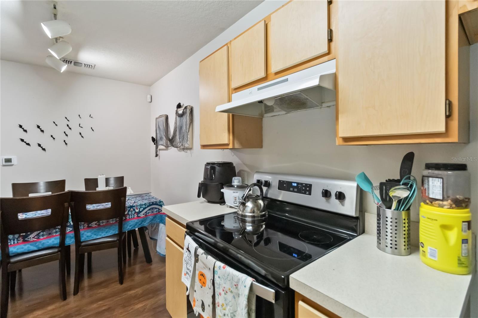 COURTNEY LNDG - Residential