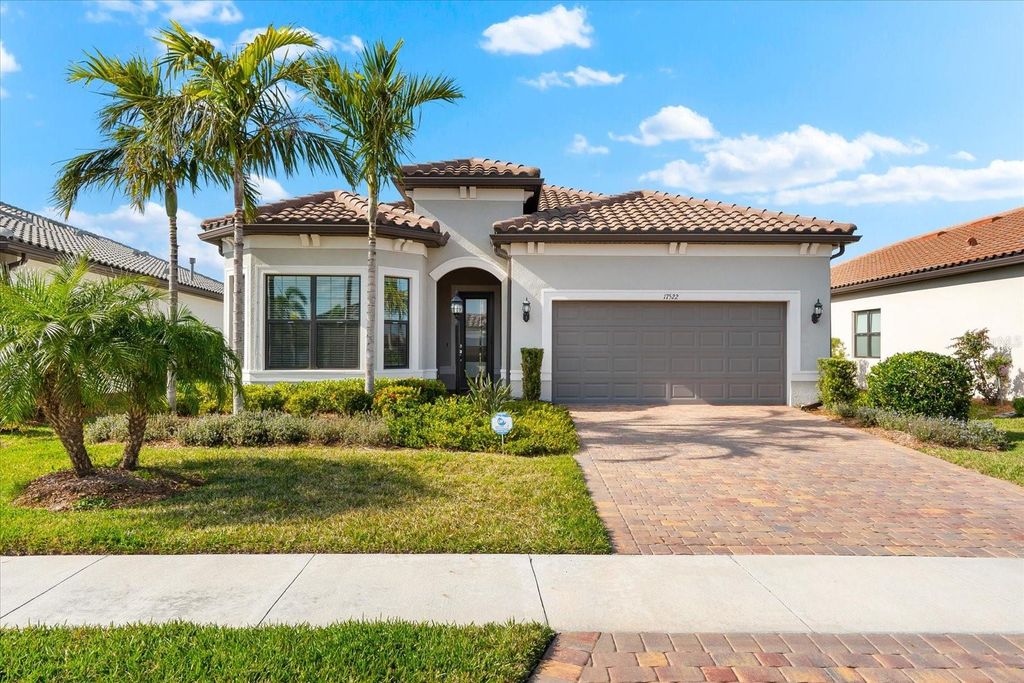 Photo of 17522 Northwood Place, Lakewood Ranch, FL 34202 (MLS # A4664262)
