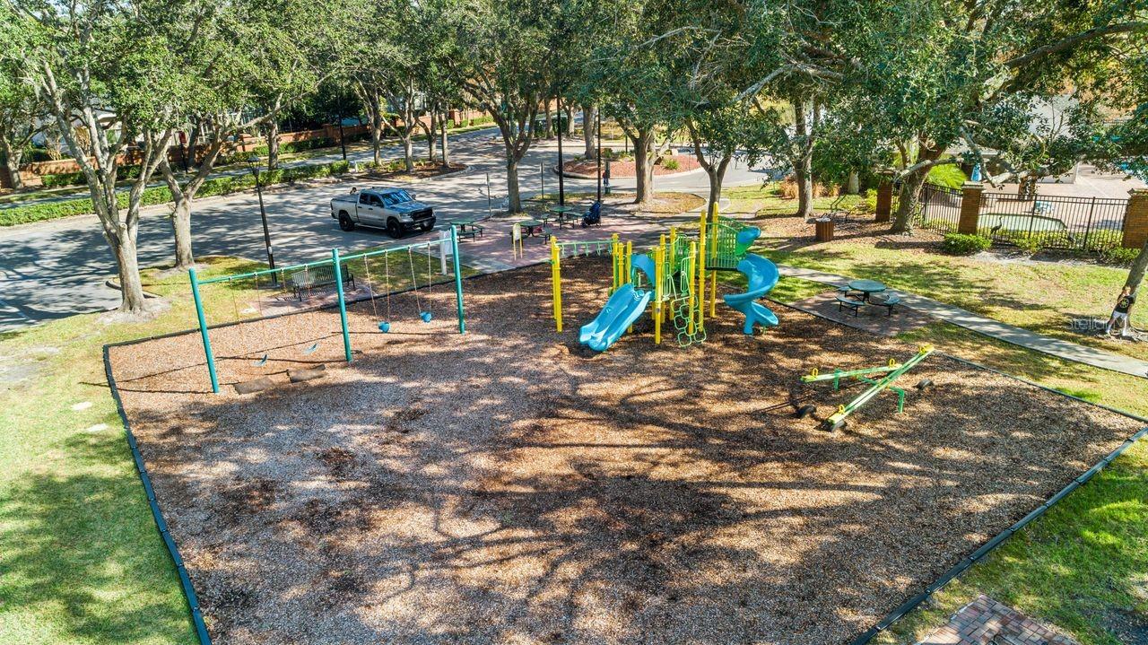 UNIVERSITY ESTATES UNIT 2 - Residential