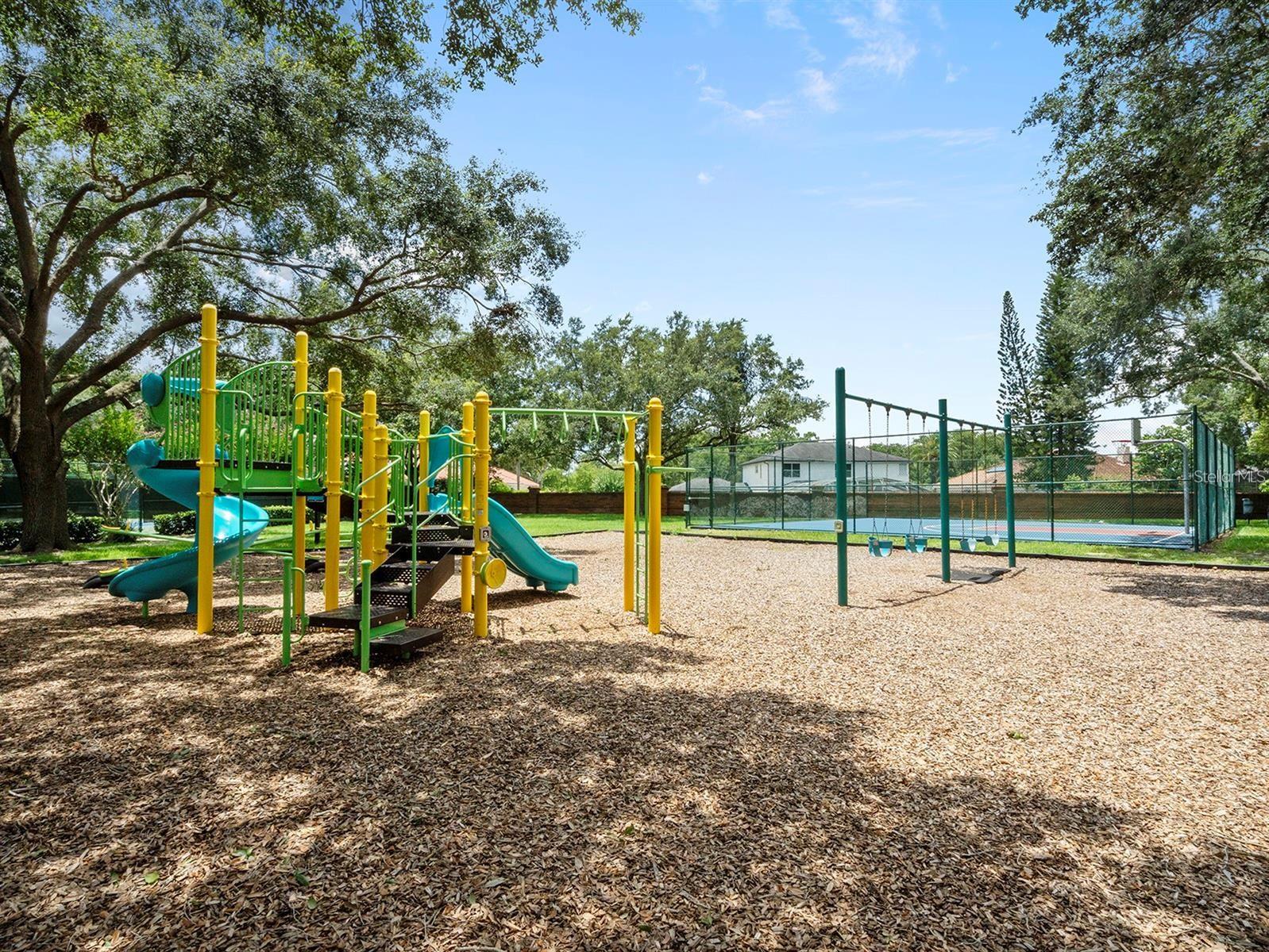 UNIVERSITY ESTATES UNIT 2 - Residential