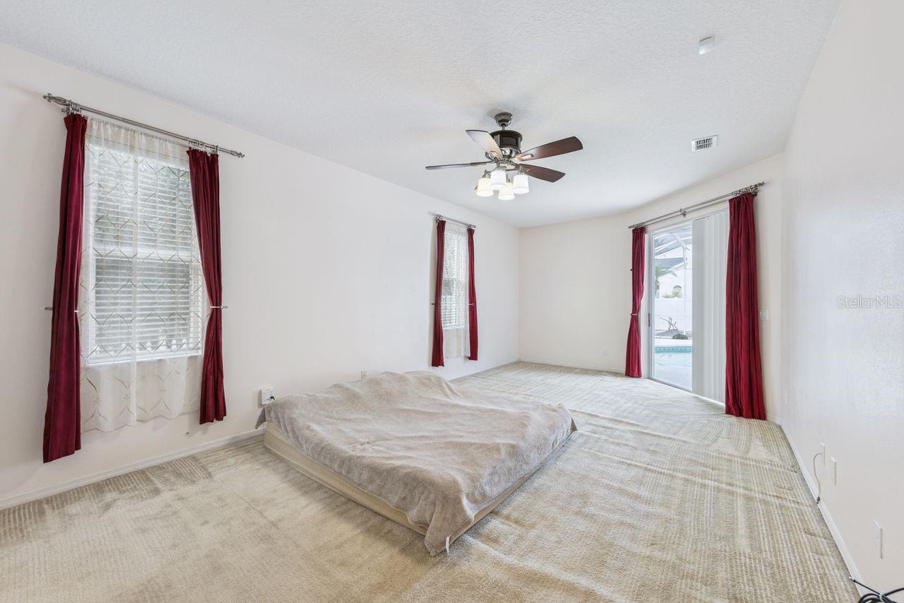 UNIVERSITY ESTATES UNIT 2 - Residential