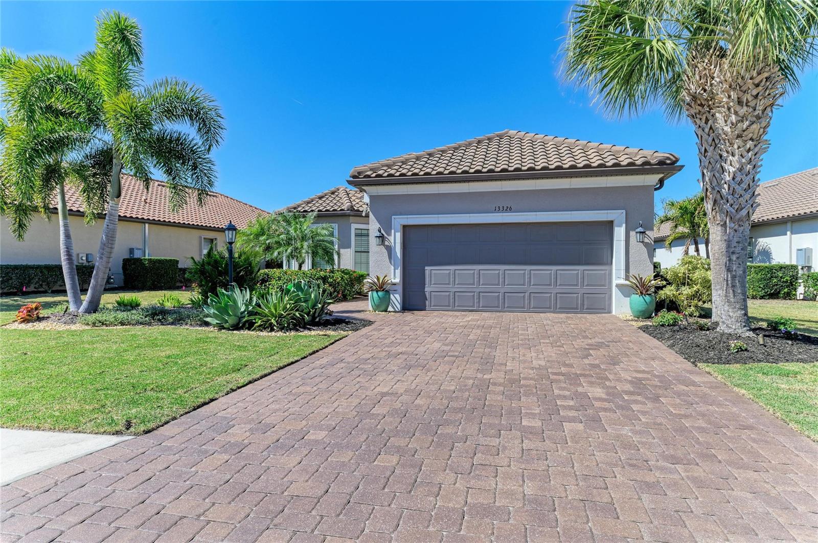 ESPLANADE PH V SUBPHASES A,B,C,D,E&F - Residential