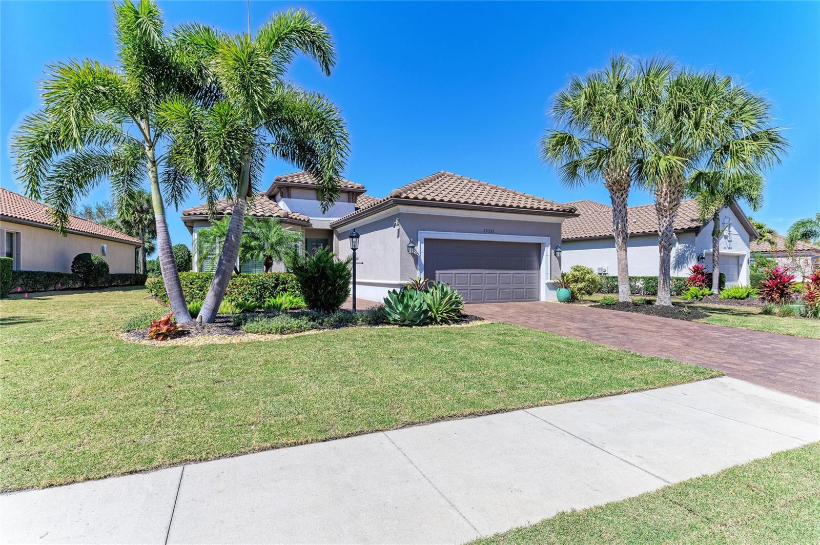 ESPLANADE PH V SUBPHASES A,B,C,D,E&F - Residential