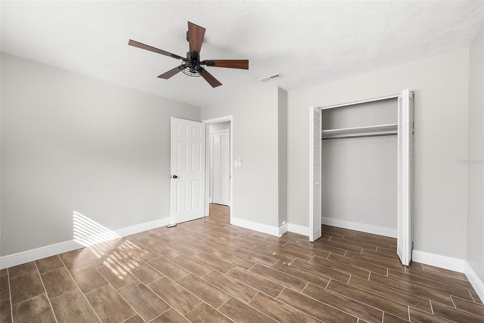 SOUTHSIDE TERRACE - Residential