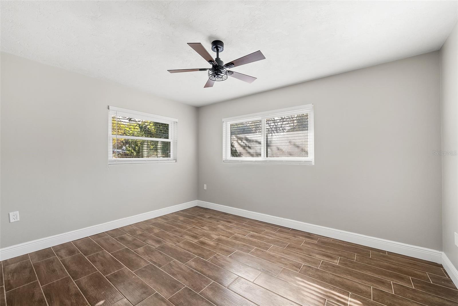 SOUTHSIDE TERRACE - Residential