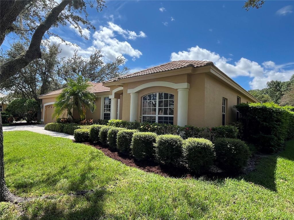 Photo of 7016 Treymore Court, Sarasota, FL 34243 (MLS # A4686034)