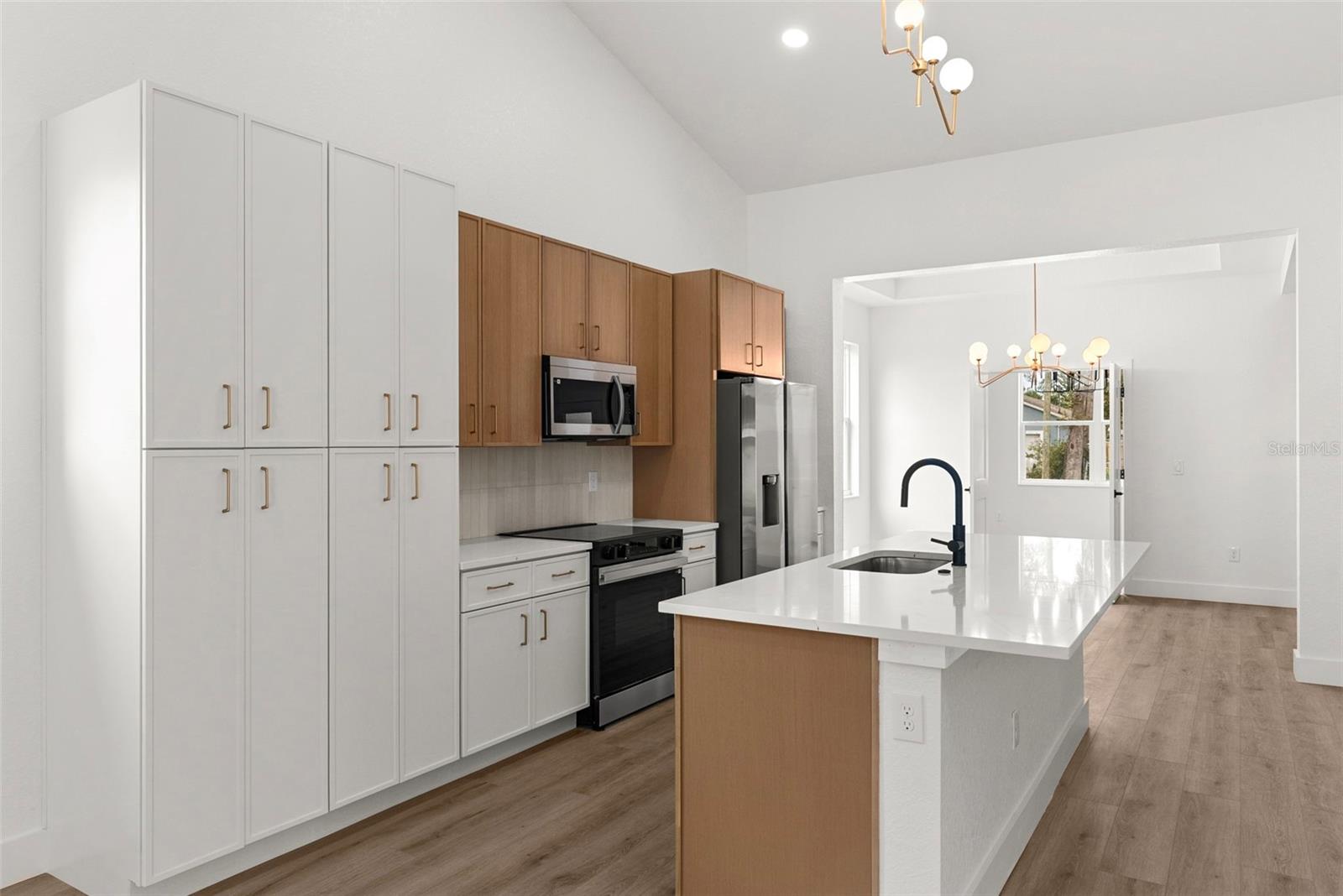 BONITA - Residential