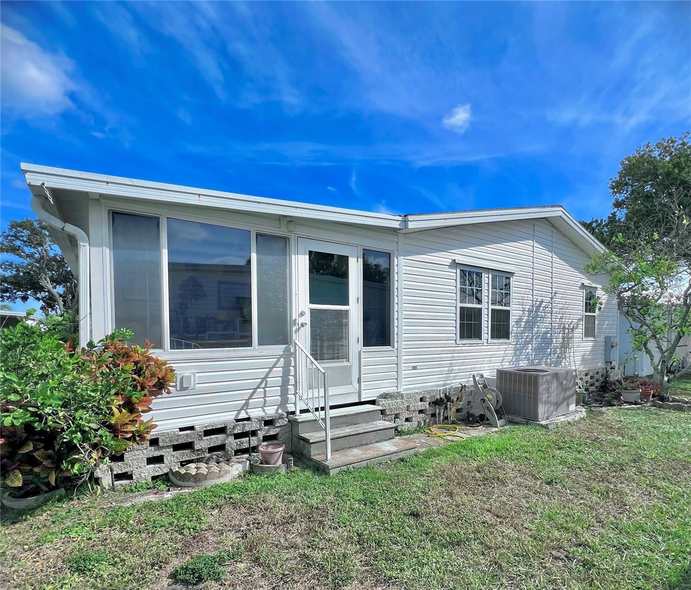 PALM HILL MOBILE HOME PARK UNREC - Residential