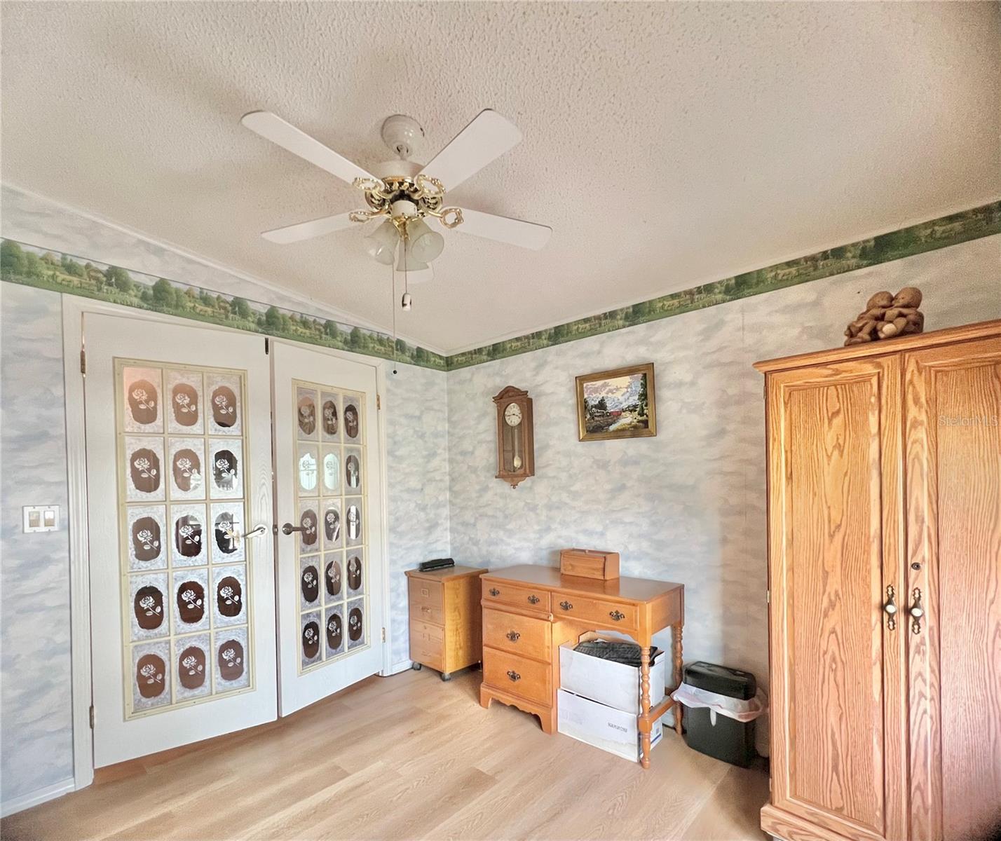 PALM HILL MOBILE HOME PARK UNREC - Residential